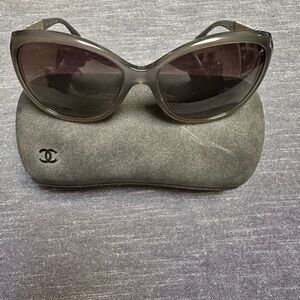 Vintage Chanel cat eye sunglasses